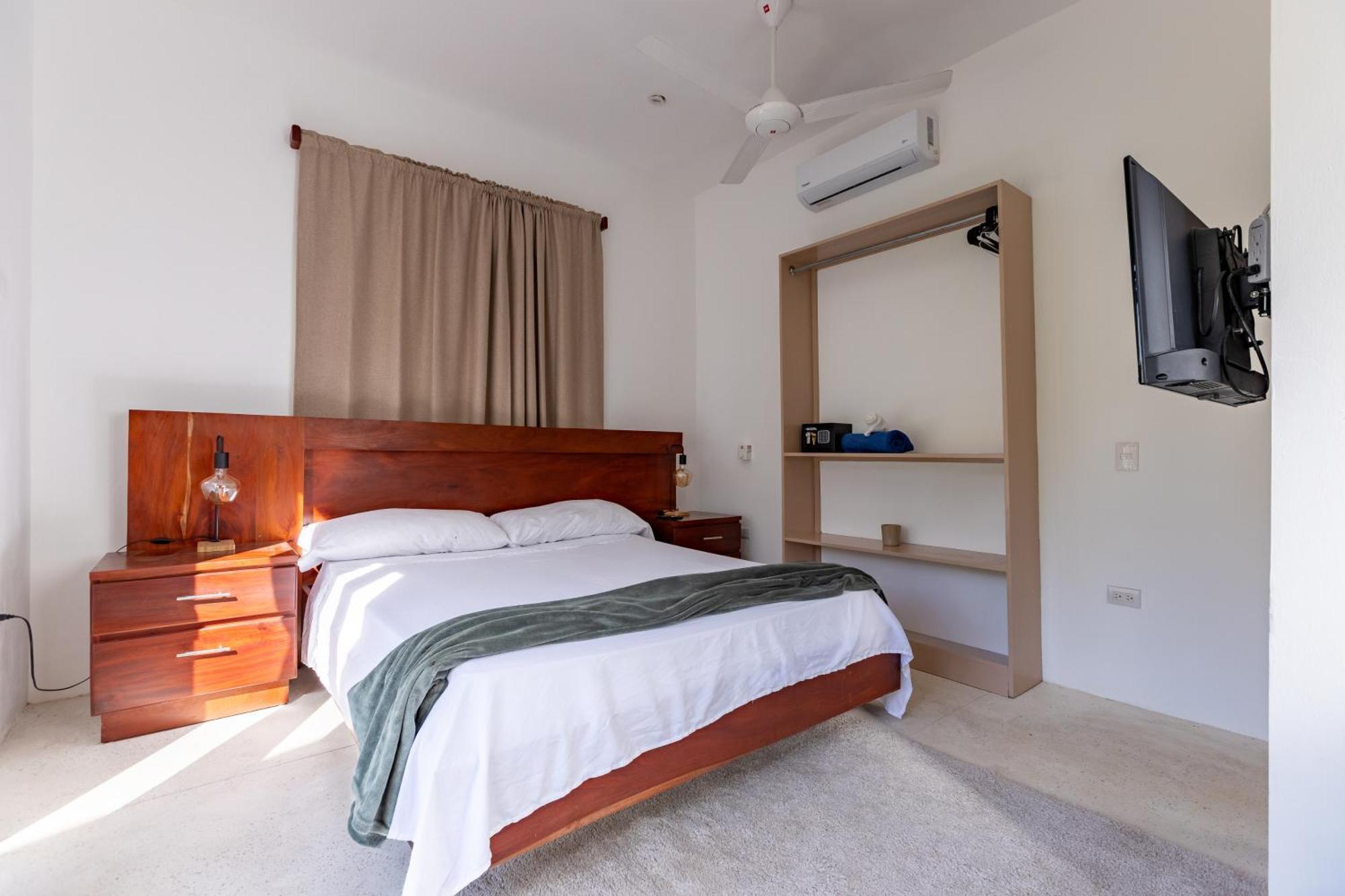 Maria Juana, Hostal Las Terrenas Bagian luar foto
